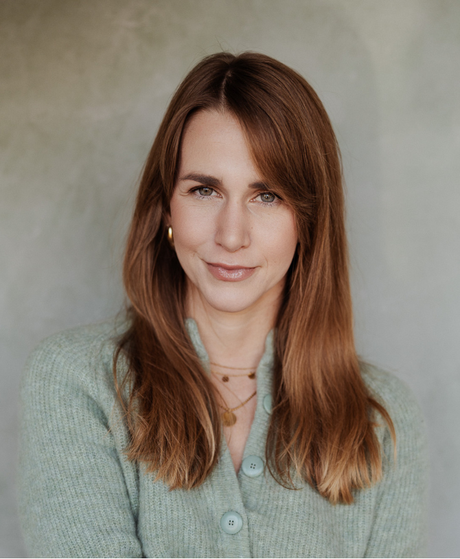 Sandra Christiansen_EAT Skincare Founder _ Tallow Balm _ Toxinfree Cosmetic