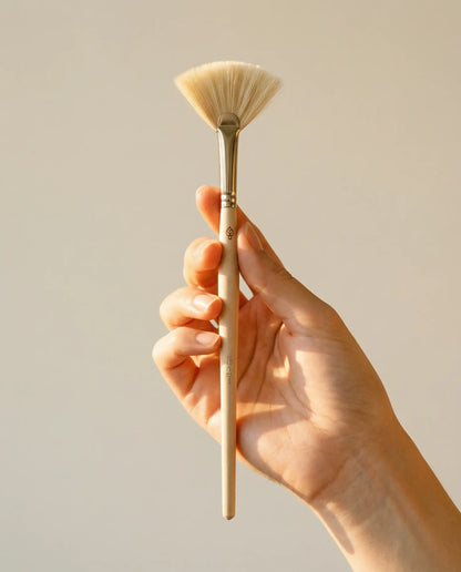 MASK BRUSH